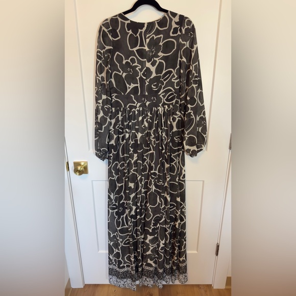 One33 Social Gray + White Floral Maxi Dress, Like New, Size Medium - Picture 3 of 6